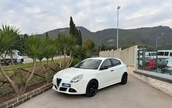 "ALFA ROMEO - Giulietta - 1.4 Turbo GPL - SPRINT"