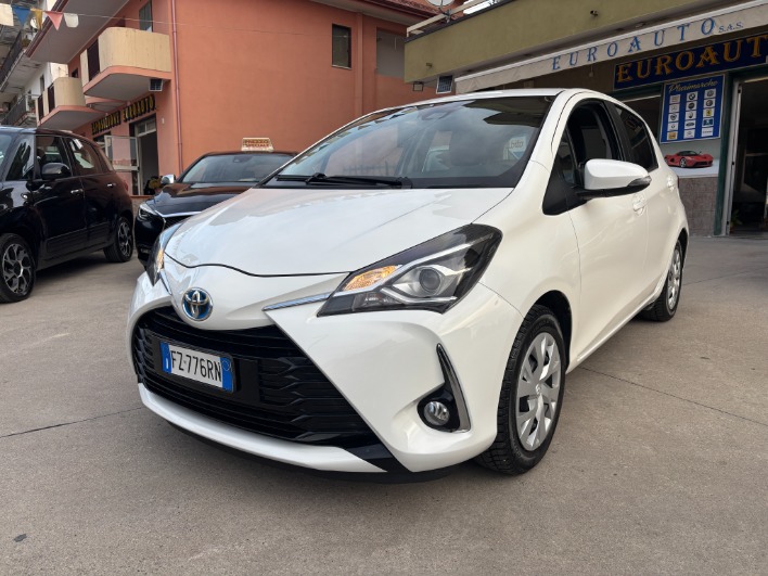 "Toyota Yaris 1.5 Hybrid 5 porte 2019"