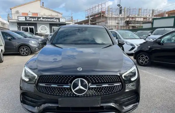 "MERCEDES-BENZ GLC 200 d 4Matic Coup\u00e9 Premium Plus"