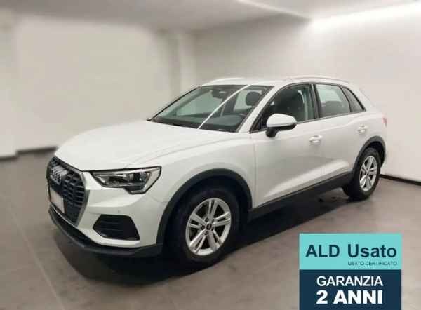 "Audi Q3 35 2.0TDI 150CV S-Tronic Business"