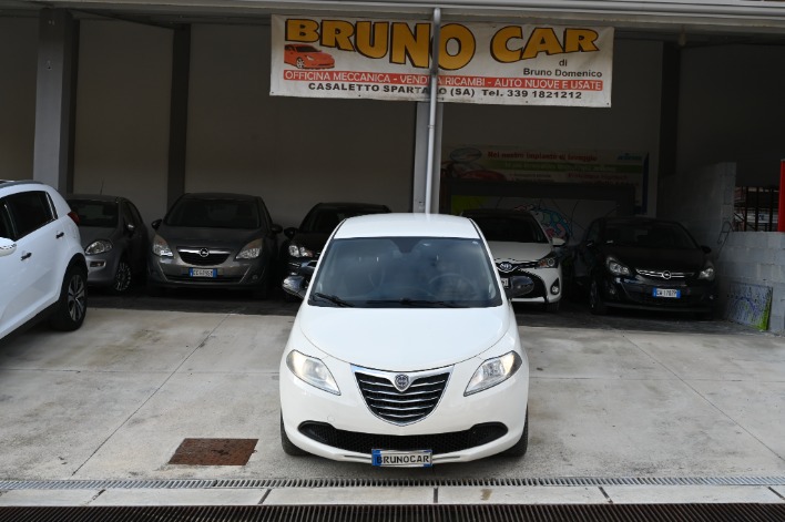 "LANCIA YPSILON 1.2 69 CV BENZINA"