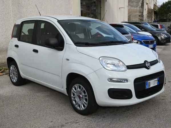 "Fiat Panda Panda 1.2 MyLife 69cv"