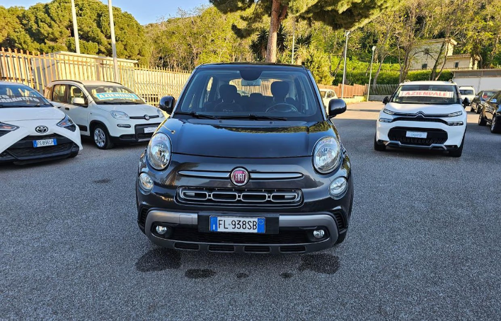 "FIAT 500L 1.3 Multijet 95 CV Cross"
