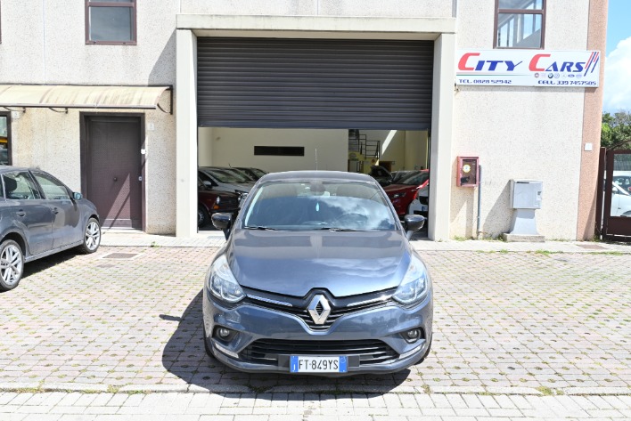 "RENAULT CLIO 1.5 75CV  VERSIONE DUEL FULL OPTIONAL"