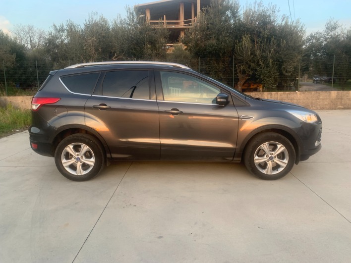 "\"Venduta\" Ford Kuga Titanium 2.0 tdci 120CV"