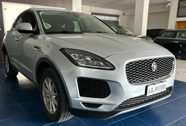 "Jaguar E-Pace E-Pace 2.0d i4 R-Dynamic S awd 180cv auto my19"