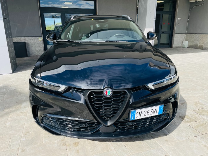 "Alfa Romeo Tonale 1.6 D 130cv Ti TCT automatica"
