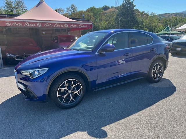 "Alfa Stelvio 2.2 TD 190cv AT8 Q4 TI"