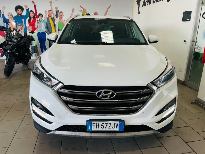 "Hyundai Tucson 1.7 Crdi 115cv Comfort 2wd"