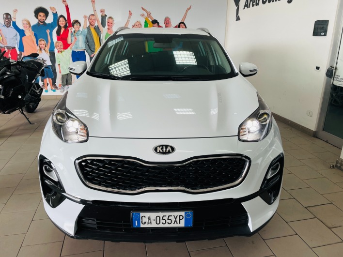 "Kia Sportage 1.6 CrdiHybrid 115cv Business Class 4x2 MHEV (diesel-elettrico)"