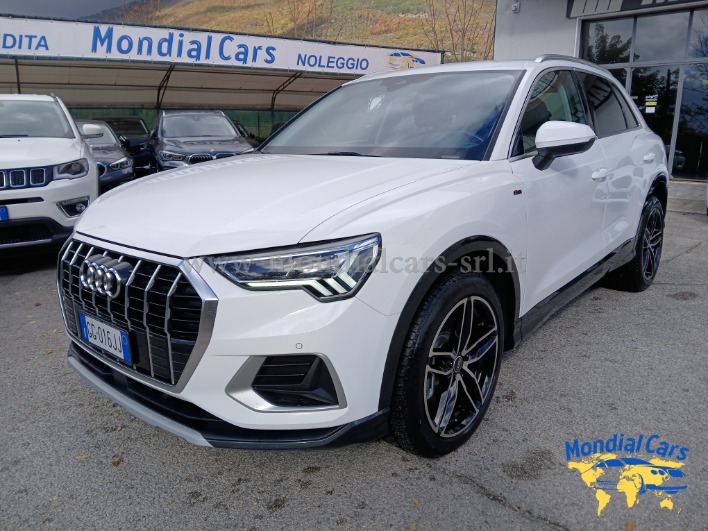 "Audi Q3 Q3 2.0 tdi Busines Advanced quattro 200cv s-tronic"
