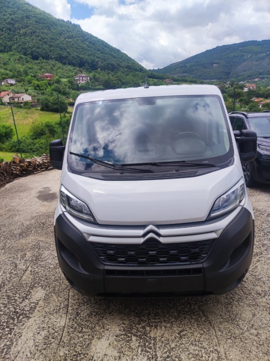 "Noleggio giornaliero Citroen Jumper 2.2 hdi 120 cv 3 posti"