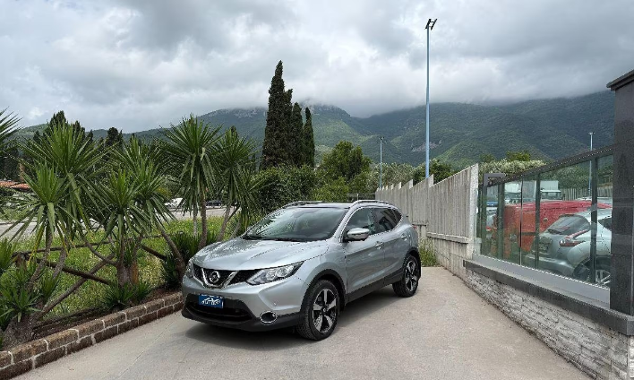 "NISSAN - Qashqai - 1.5 dCi Tekna"