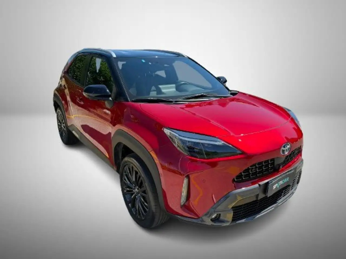 "Yaris Cross 1.5h Adventure awd-i 116cv e-cvt"