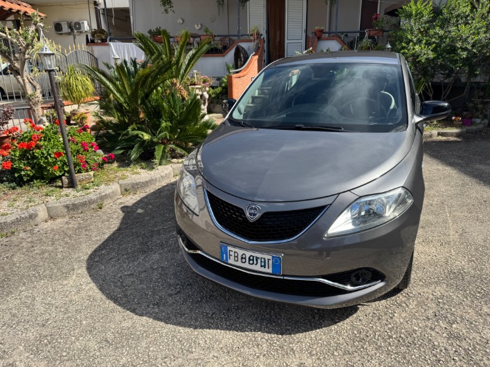 "Lancia Ypsilon Gpl"