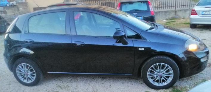 "Fiat punto 1.3.multijet 2012"