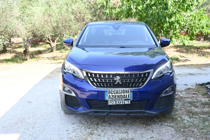 "PEUGEOUT 3008 1.5 130 CV MANUALE"