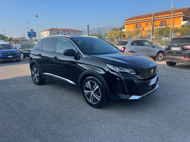 "Peugeot 3008 1.5 BlueHDI EAT8 Allure Pack"