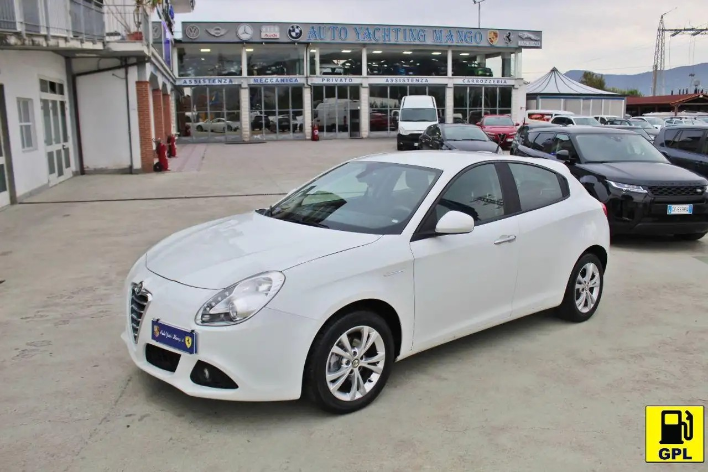 "Alfa Romeo Giulietta 1.4 Turbo 105 CV Progression"