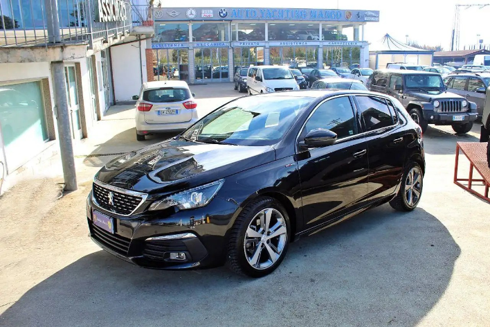 "Peugeot 308 BlueHDi 130 EAT8 S&S GT Line"