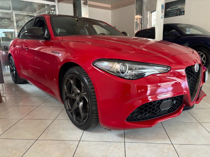 "Alfa Romeo Giulia 2.2 TD 210 CV AT8 AWD Q4 Estrema"