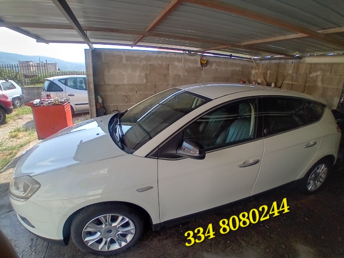 "Lancia delta 1.4 T-jet GPL 2013"