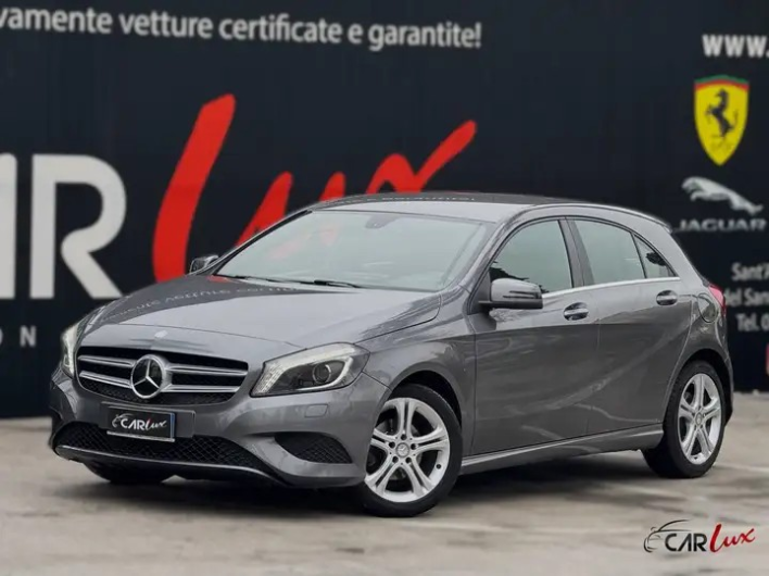 "Mercedes-Benz A 180 CDI Sport 109CV LED PACK LUCI"