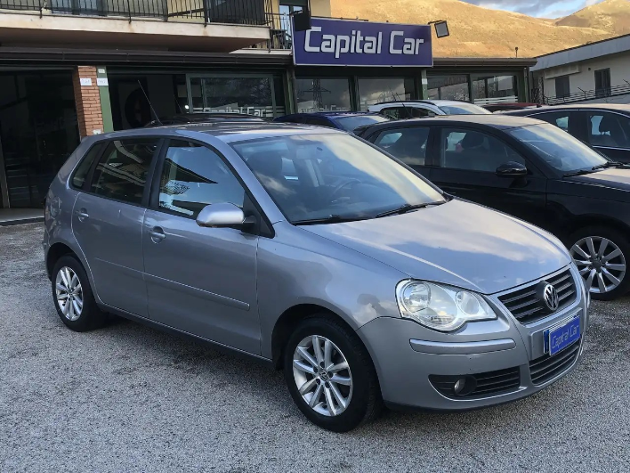 "Volkswagen Polo Polo 5p 1.4 tdi Comfortline CL dpf"