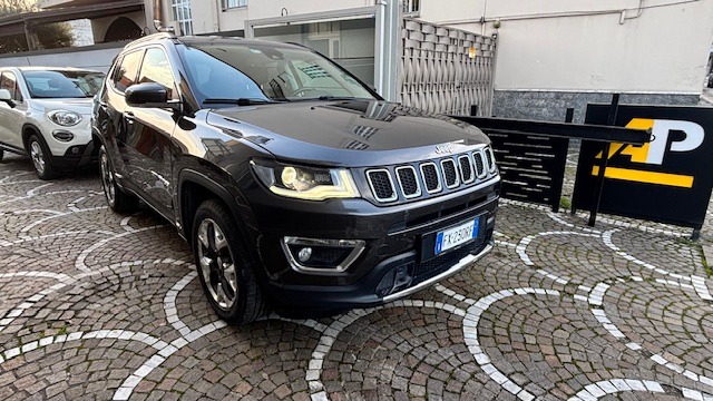 "Jeep Compass  2.0 mjt Limited 4wd 140cv auto my19"