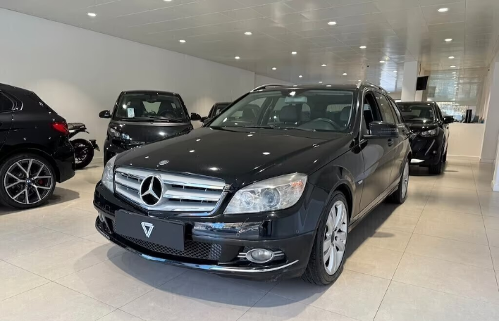"Mercedes-benz C 220 C 220 CDI S.W. BlueEFFICIENCY"