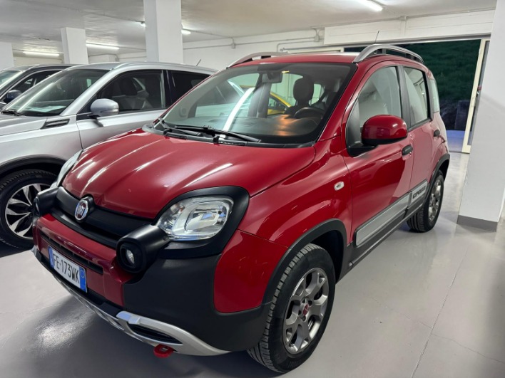 "Panda III 2012 4x4 1.3 mjt 16v Cross 4x4 s"