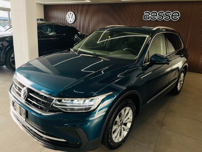 "Volkswagen Tiguan 2.0 tdi 150cv scr life DSG"