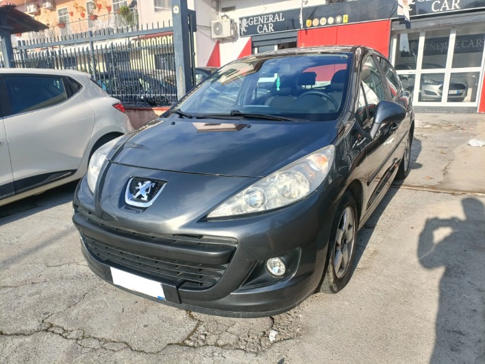 "PEUGEOT 207 1.4 HDI XLINE"