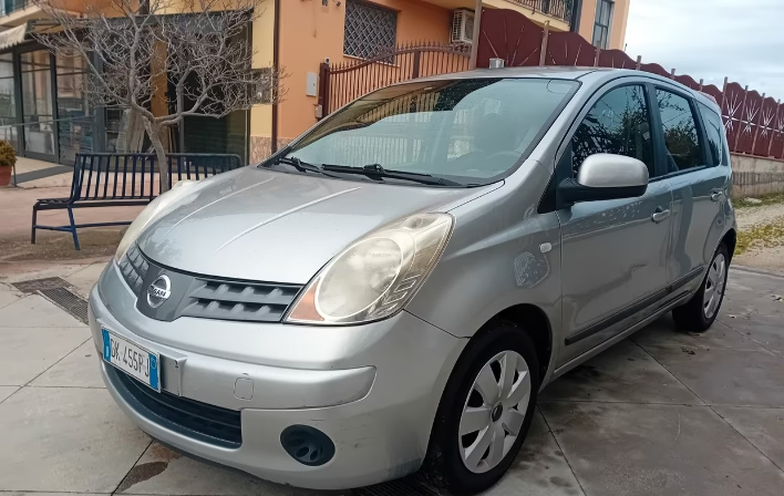 "Nissan Note 1.5 dCi 86CV Acenta"