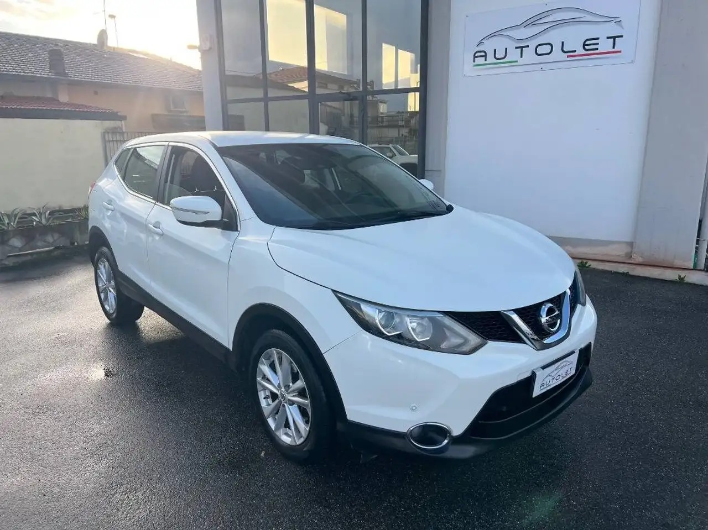 "Nissan Qashqai 1.6 dci Acenta 2wd 130cv xtronic"