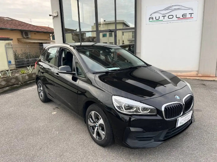 "BMW 216 216d Business"