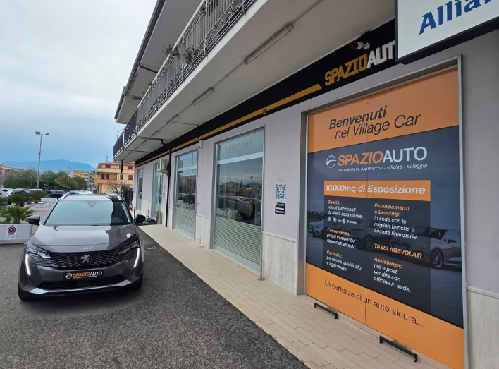 "Peugeot 3008 NUOVO MODELLO 1.5 BlueHDi 130 EAT8 *G"