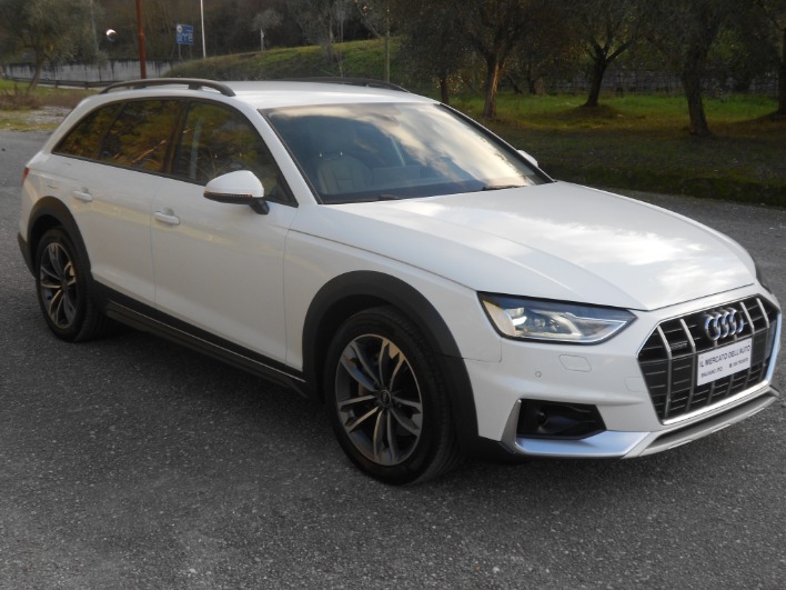 "A4 ALLROAD(my'23)40TDI,HYBRIDA(NUOVA 18.850km)IVA ESPOSTA,204cv"