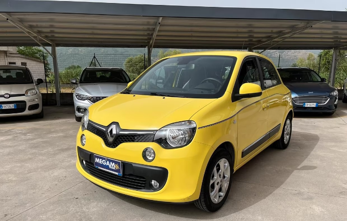 "Renault Twingo SCe Live"