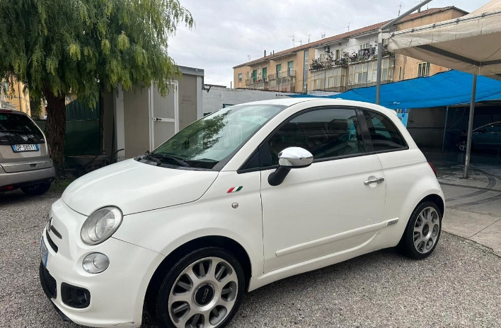 "Fiat 500 1.2 Sport"