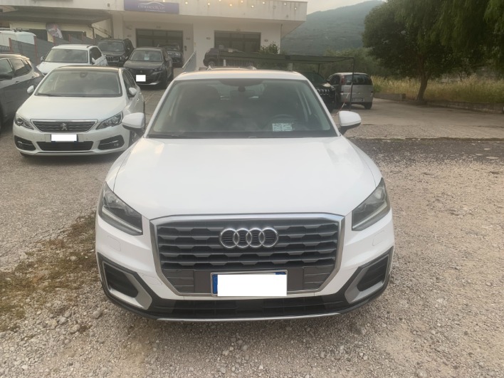 "\"disponibile\" Audi Q2 1.6 TDi 116CV Business"