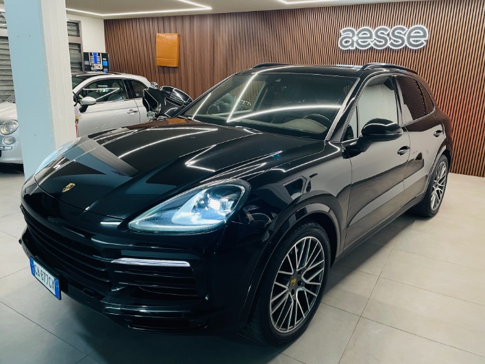 "Porsche Cayenne 3.0 340cv Automatica"