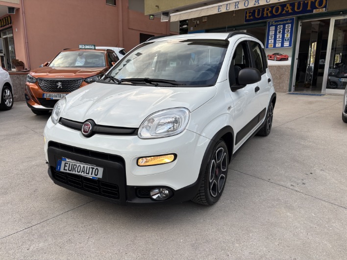 "Fiat Panda 1.0 FireFly S&S Hybrid City Life"