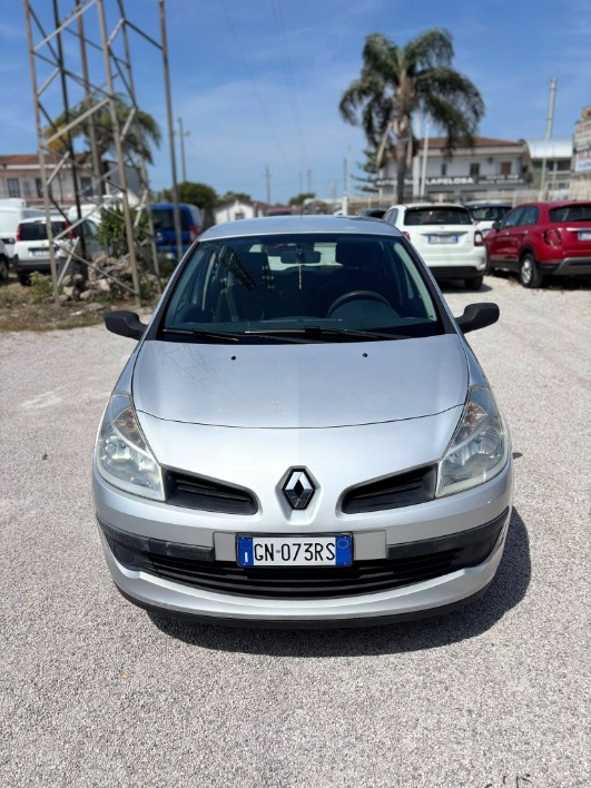 "Renault Clio 3\u00b0 Serie"