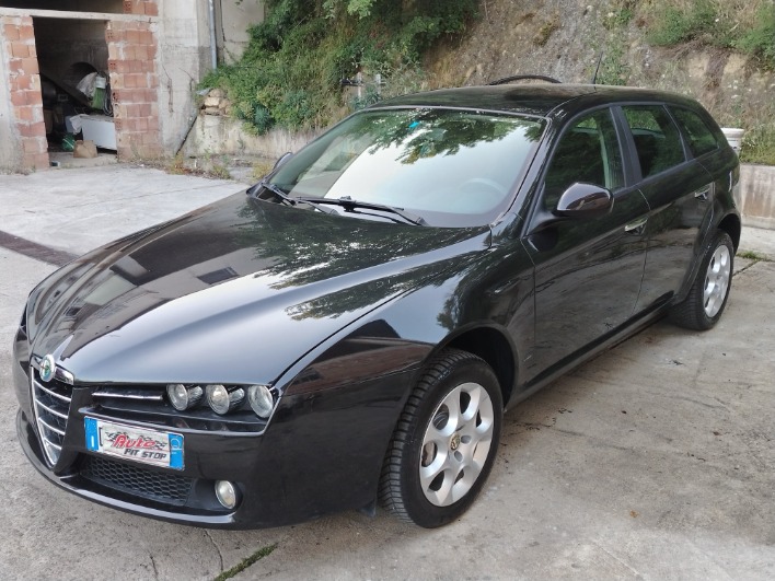 "Alfa 159 JTDm 150 cv"