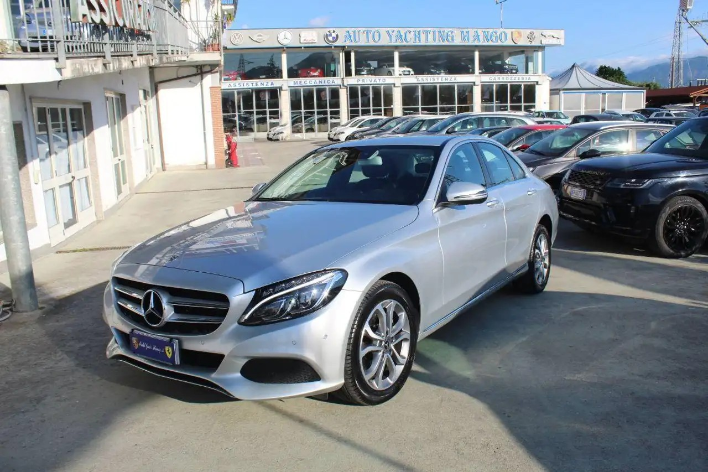 "Mercedes-Benz C 220 d 4Matic Automatic Premium"