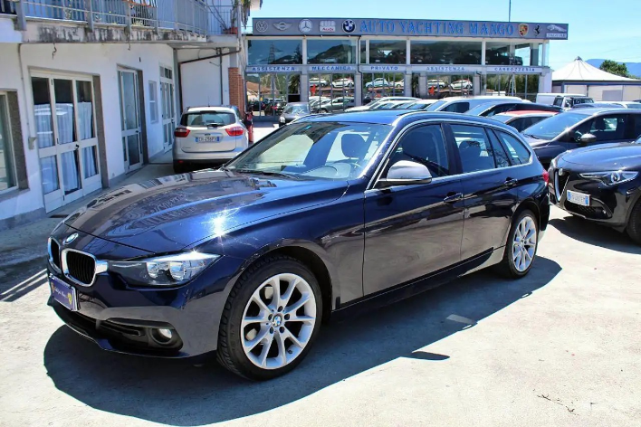 "BMW 320 320d xDrive Touring Business Advantage"