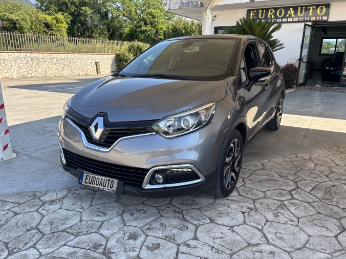 "Renault Captur 1.5 dCi 90 CV EDC Project Runway"
