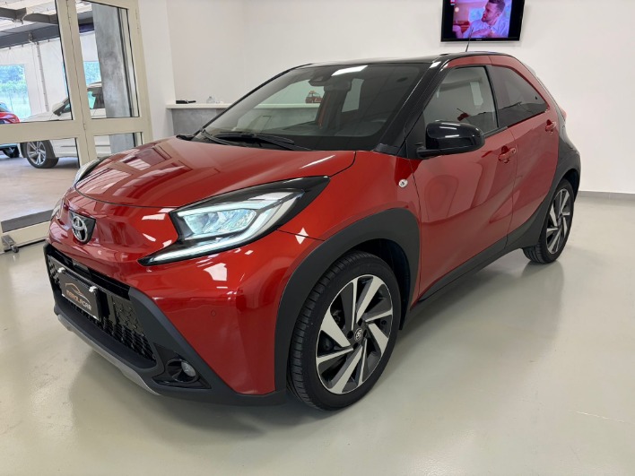 "Toyota Aygo X 1.0 Lounge 72cv s-cvt"