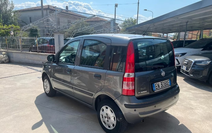 Fiat Panda 1.3 MJT DPF Van Active 2 posti - immagine 13